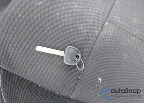 2016 Hyundai Veloster z USA, uszkodzony, nr VIN KMHTC6AD0GU260258